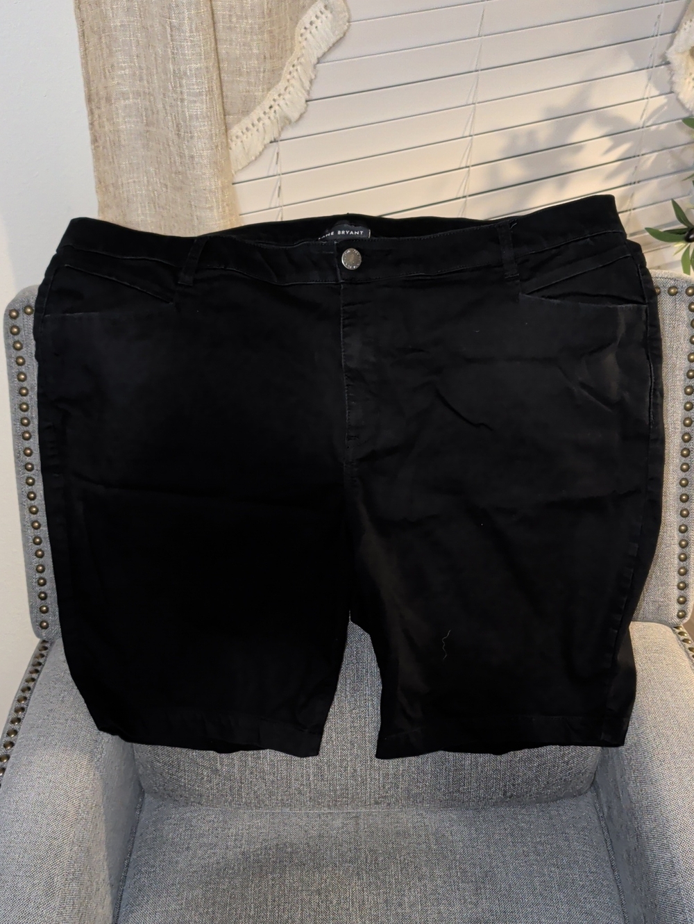 Lane Bryant Solid Black Bermuda Shorts